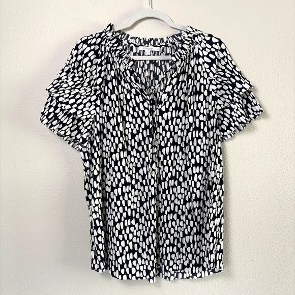Chicos Blouse Size 3 US 16 Black White Abstract Print Ruffle Neck Sleeve - Picture 1 of 9